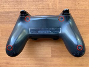 PS4コントローラー裏